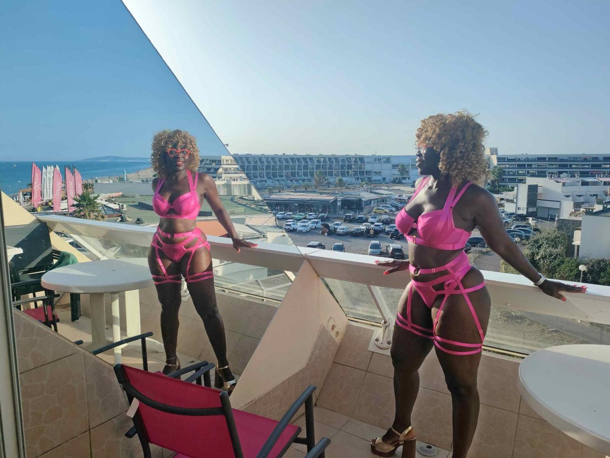 Studio Naturiste Agde Luaran gambar